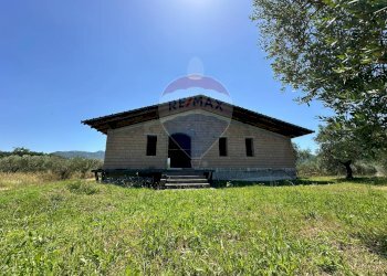 Casa all\'aperto - Casa indipendente Via Botticelli
 
snc, Montaquila - foto 4