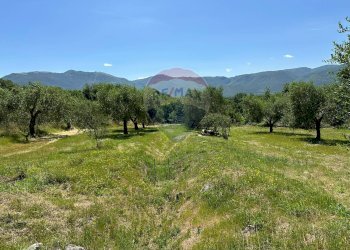 Vista delle montagne - Casa indipendente Via Botticelli
 
snc, Montaquila - foto 9