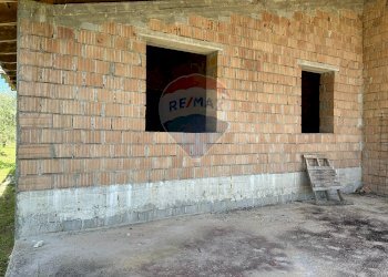 Casa all\'aperto - Casa indipendente Via Botticelli
 
snc, Montaquila - foto 15