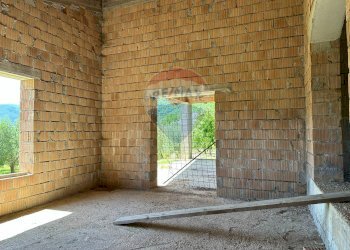 Non correlato - Casa indipendente Via Botticelli
 
snc, Montaquila - foto 22