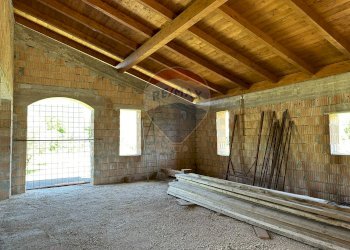 Stanza vuota - Casa indipendente Via Botticelli
 
snc, Montaquila - foto 25