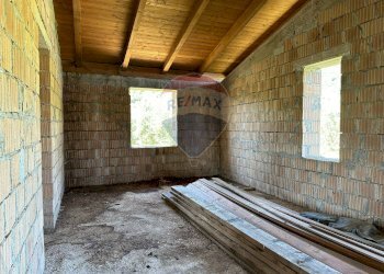 Stanza vuota - Casa indipendente Via Botticelli
 
snc, Montaquila - foto 36