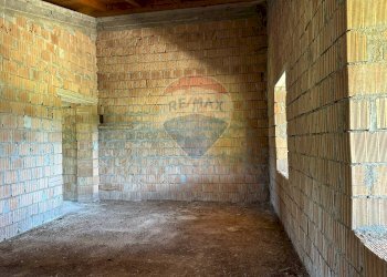 Non correlato - Casa indipendente Via Botticelli
 
snc, Montaquila - foto 43