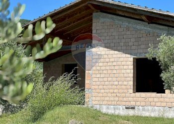 Casa all\'aperto - Casa indipendente Via Botticelli
 
snc, Montaquila - foto 56