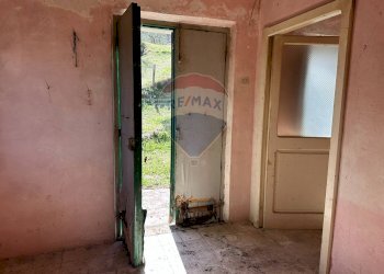 Stanza vuota - Independent house Contrada Fontecostanza
 
42, Scapoli - photo 7