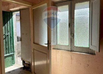 Stanza vuota - Independent house Contrada Fontecostanza
 
42, Scapoli - photo 9