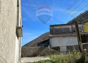 Vista delle montagne - Independent house Contrada Fontecostanza
 
42, Scapoli - photo 31