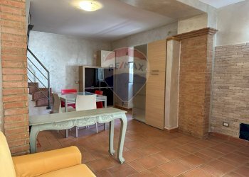 Sala da pranzo - Independent house Via Garibaldi, Rocchetta a Volturno - photo 12