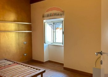 Camera / camera da letto - Independent house Via Garibaldi, Rocchetta a Volturno - photo 48