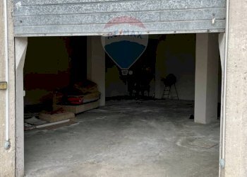 Parcheggio - Magazzino Via Isernia, Colli a Volturno - foto 12