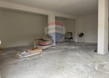 Parcheggio - Magazzino Via Isernia, Colli a Volturno - foto 14