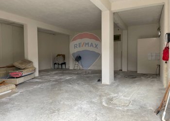 Parcheggio - Magazzino Via Isernia, Colli a Volturno - foto 15