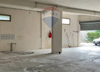 Parcheggio - Magazzino Via Isernia, Colli a Volturno - foto 19