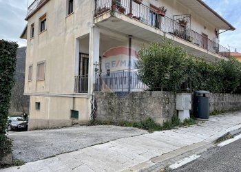 Casa all\'aperto - Magazzino Via Isernia, Colli a Volturno - foto 23