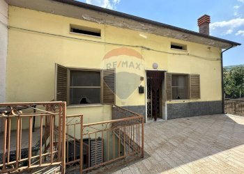 Terrazza - Independent house Via Collalto
 
snc, Scapoli - photo 2