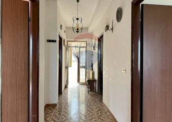 Hall / corridoio - Independent house Via Collalto
 
snc, Scapoli - photo 13