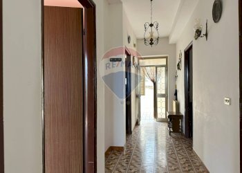 Hall / corridoio - Independent house Via Collalto
 
snc, Scapoli - photo 14