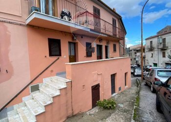 Edificio all\'aperto - Casa indipendente Via Occidentale, Fornelli - foto 41