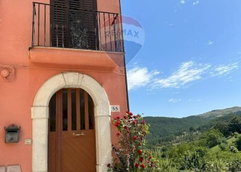 Casa all\'aperto - Casa semi indipendente Via Degli Abruzzi
 
12, Roccasicura - foto 5