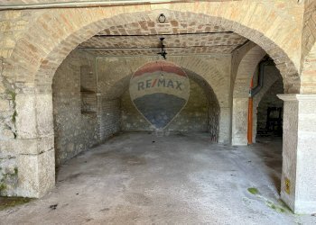 Parcheggio - Casa semi indipendente Via Degli Abruzzi
 
12, Roccasicura - foto 6