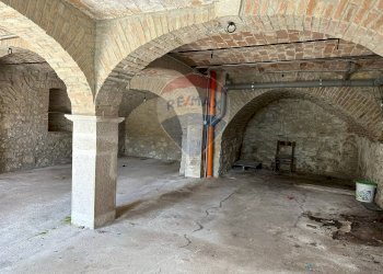 Parcheggio - Casa semi indipendente Via Degli Abruzzi
 
12, Roccasicura - foto 10