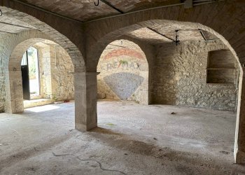 Stanza vuota - Casa semi indipendente Via Degli Abruzzi
 
12, Roccasicura - foto 14