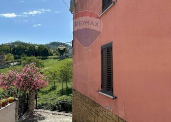 Casa all\'aperto - Casa semi indipendente Via Degli Abruzzi
 
12, Roccasicura - foto 25