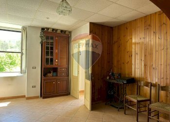 Sala da pranzo - Casa semi indipendente Via Degli Abruzzi
 
12, Roccasicura - foto 61
