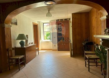 Hall / corridoio - Casa semi indipendente Via Degli Abruzzi
 
12, Roccasicura - foto 65