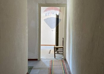 Hall / corridoio - Casa semi indipendente Via Degli Abruzzi
 
12, Roccasicura - foto 84