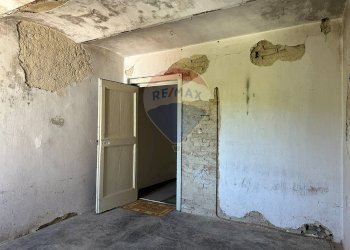 Stanza vuota - Casa semi indipendente Via Degli Abruzzi
 
12, Roccasicura - foto 90