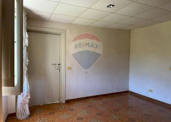 Stanza vuota - Casa semi indipendente Via Degli Abruzzi
 
12, Roccasicura - foto 105