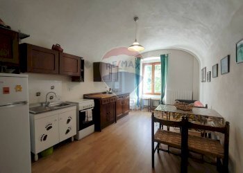 Cucina - Appartamento Via Benedetto Virgilio
191, Villetta Barrea - foto 5