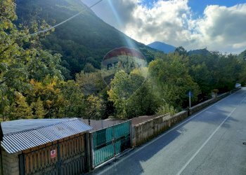 Vista delle montagne - Appartamento Via Benedetto Virgilio
191, Villetta Barrea - foto 16