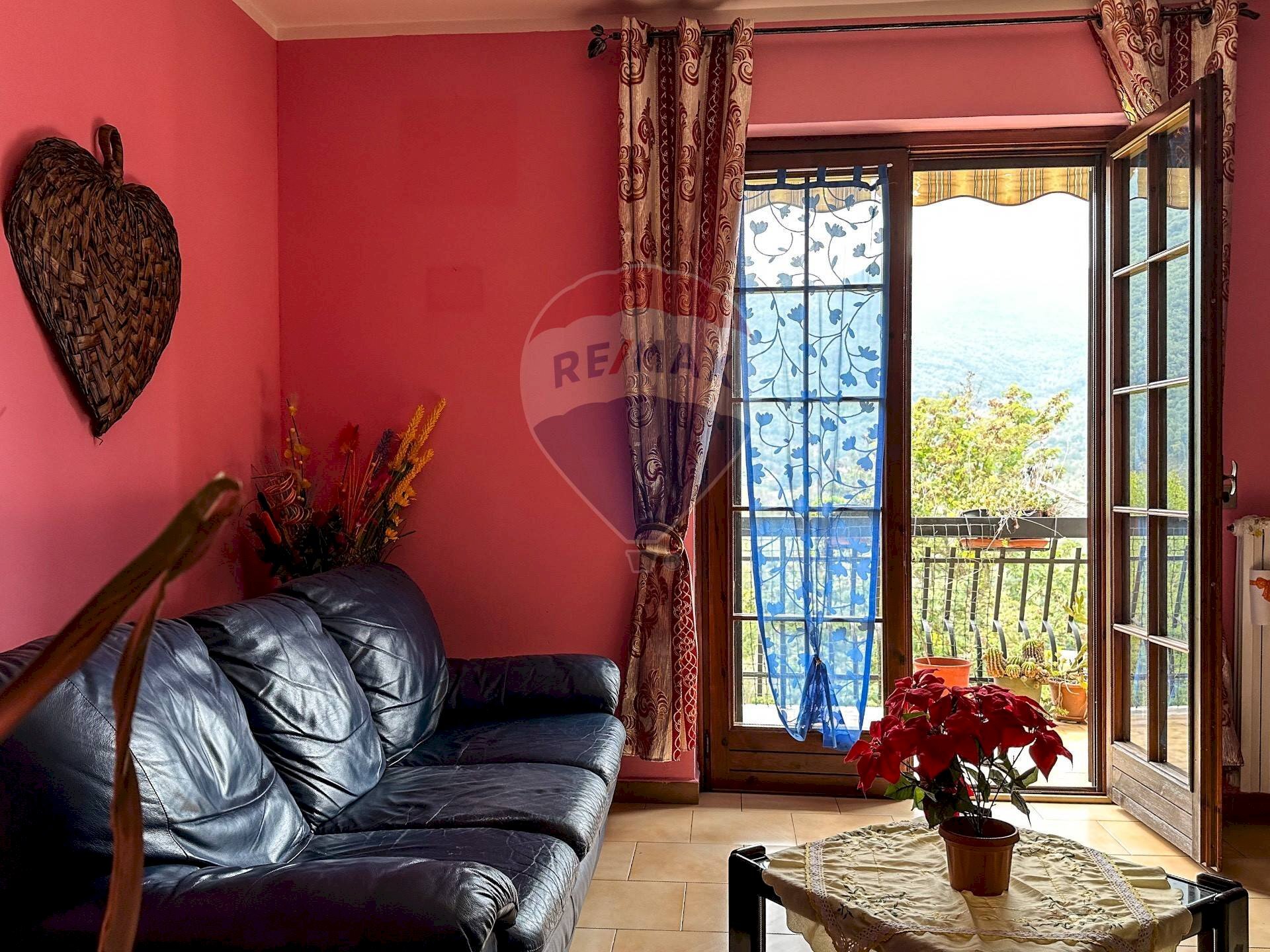 Soggiorno - Appartamento Viale Roma
 
37, Colli a Volturno - foto 1