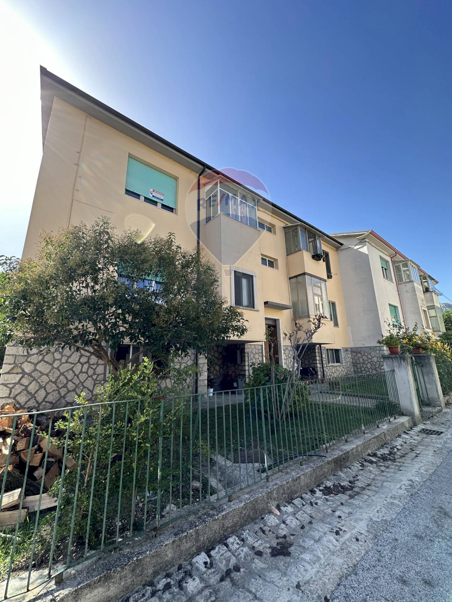 Edificio all\'aperto - Four-room apartment Via Giuseppe Mazzini
 
1, Rocchetta a Volturno - photo 3