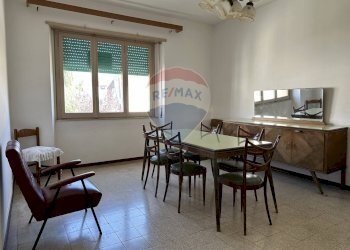 Sala da pranzo - Quadrilocale Via Giuseppe Mazzini
 
1, Rocchetta a Volturno - foto 2