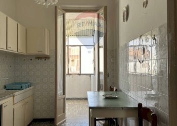 Sala da pranzo - Quadrilocale Via Giuseppe Mazzini
 
1, Rocchetta a Volturno - foto 17