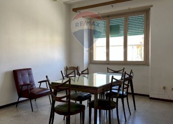 Sala da pranzo - Quadrilocale Via Giuseppe Mazzini
 
1, Rocchetta a Volturno - foto 34