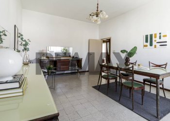 Sala da pranzo - Four-room apartment Via Giuseppe Mazzini
 
1, Rocchetta a Volturno - photo 12