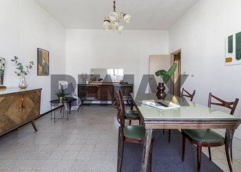 Sala da pranzo - Four-room apartment Via Giuseppe Mazzini
 
1, Rocchetta a Volturno - photo 14