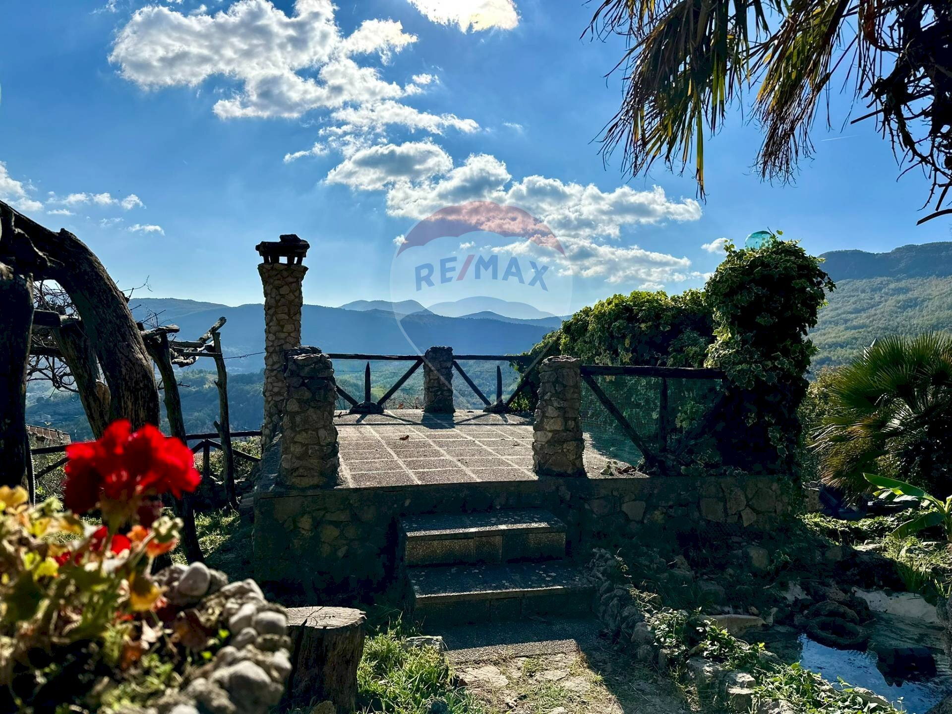 Vista delle montagne - Casa indipendente Via Cappella
 
snc, Rocchetta a Volturno - foto 2