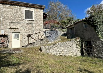 Casa all\'aperto - Independent house Via Cappella
 
snc, Rocchetta a Volturno - photo 7