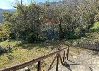 Giardino - Independent house Via Cappella
 
snc, Rocchetta a Volturno - photo 20