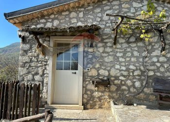 Casa all\'aperto - Independent house Via Cappella
 
snc, Rocchetta a Volturno - photo 24