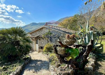 Vista delle montagne - Independent house Via Cappella
 
snc, Rocchetta a Volturno - photo 51