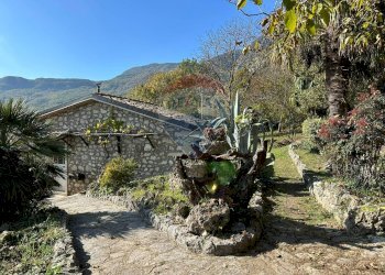 Vista delle montagne - Independent house Via Cappella
 
snc, Rocchetta a Volturno - photo 52