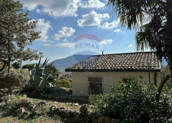 Casa all\'aperto - Independent house Via Cappella
 
snc, Rocchetta a Volturno - photo 72