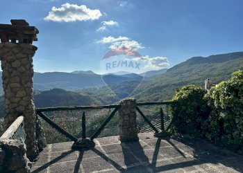Vista delle montagne - Independent house Via Cappella
 
snc, Rocchetta a Volturno - photo 126
