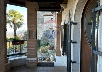 Terrazza - Casa semi indipendente Via Scesa dei tigli
 
1, Montaquila - foto 36
